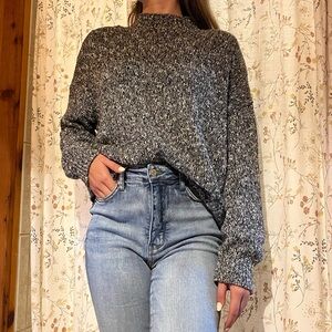 Jones New York Signature grey sweater, size medium